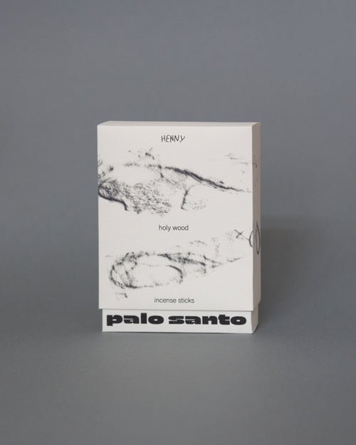 Palo Santo in stylischem Design mit minimalem Packaging, modern und klar. Henny