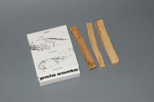 Palo Santo mit minimalistisch moderner Verpackung Henny